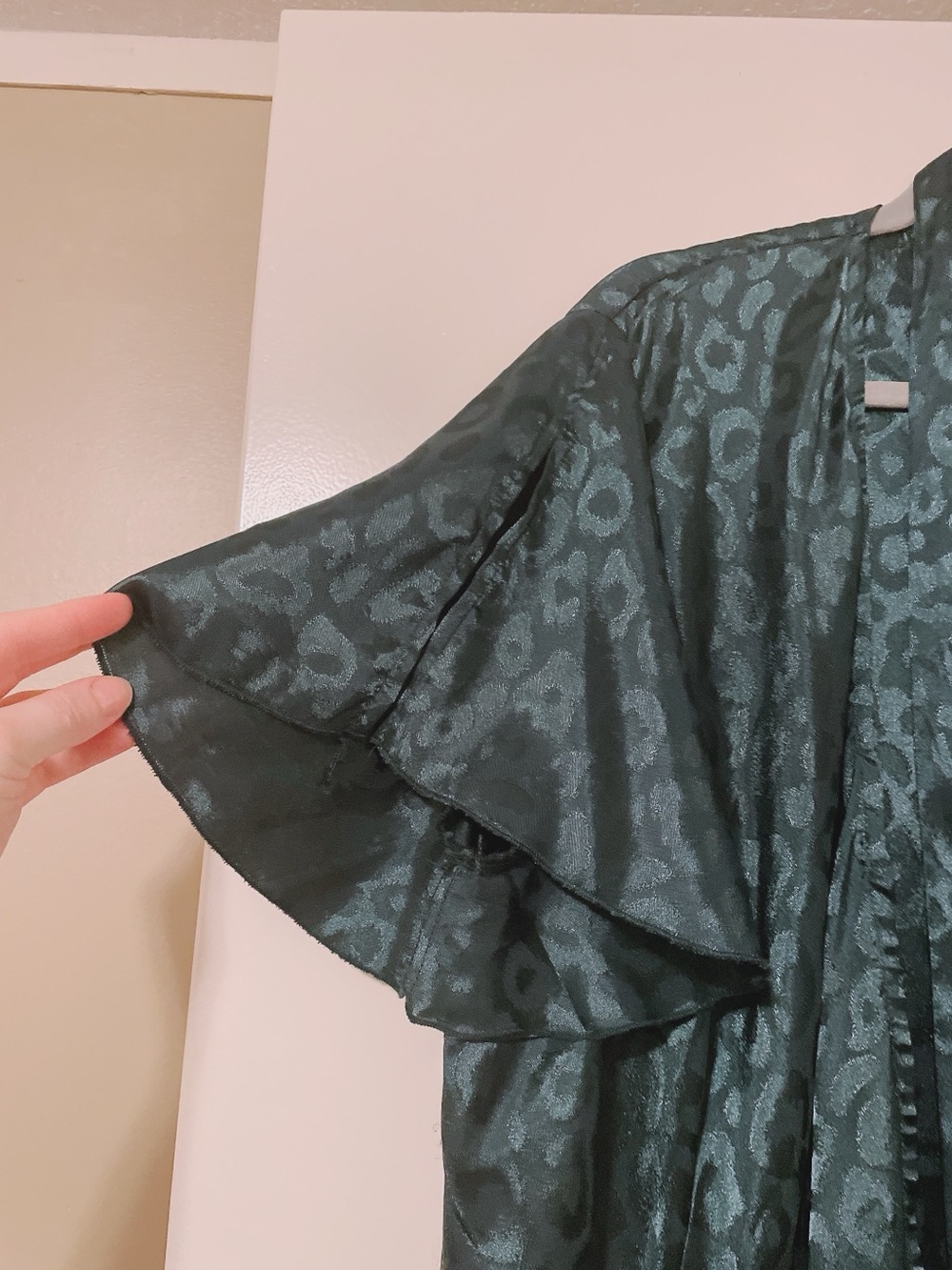 Simplee Apparel Emerald Green High-Low Wrap Dress with Tie Waist Size 3X - Picture 4 of 10